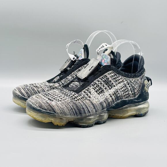 Nike Shoes Women 8 Gray Black Air VaporMax 2020 Flyknit Running Athletic Sneaker - Picture 3 of 12